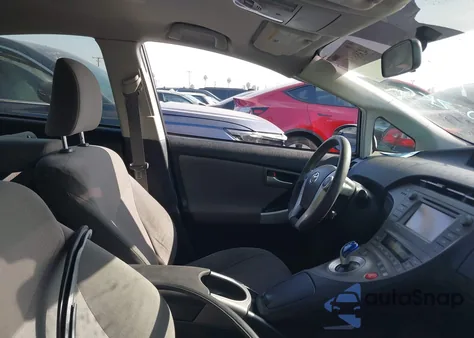 2014 Toyota Prius Three from USA, damaged, VIN JTDKN3DUXE0370324